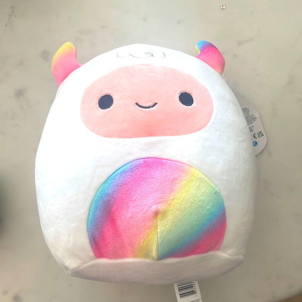 NWT 8in “Yuri” Squishmallow